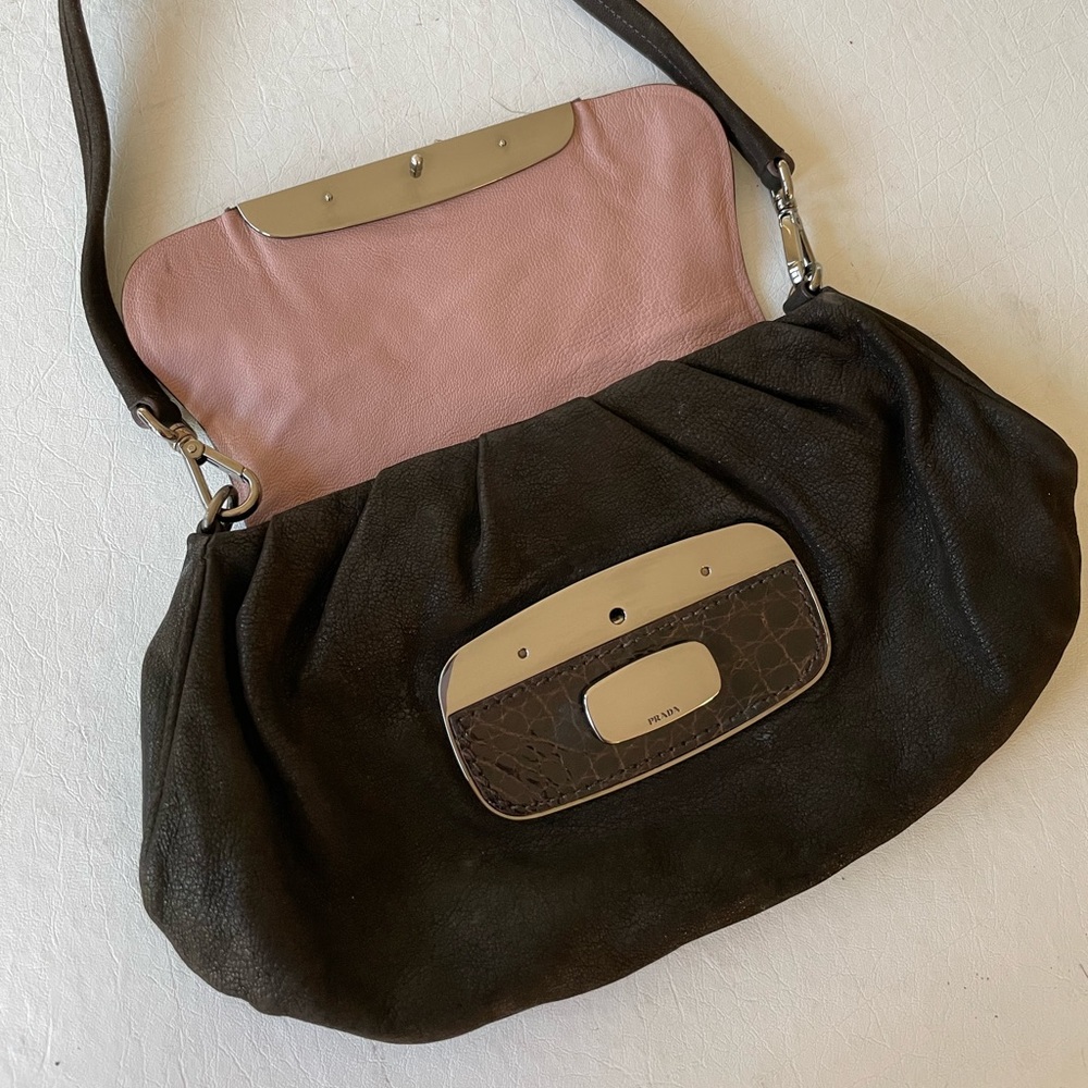 PRADA shoulder bag with beaded detail. - Picture 4 of 16